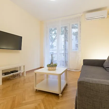 Apartment Center Iv